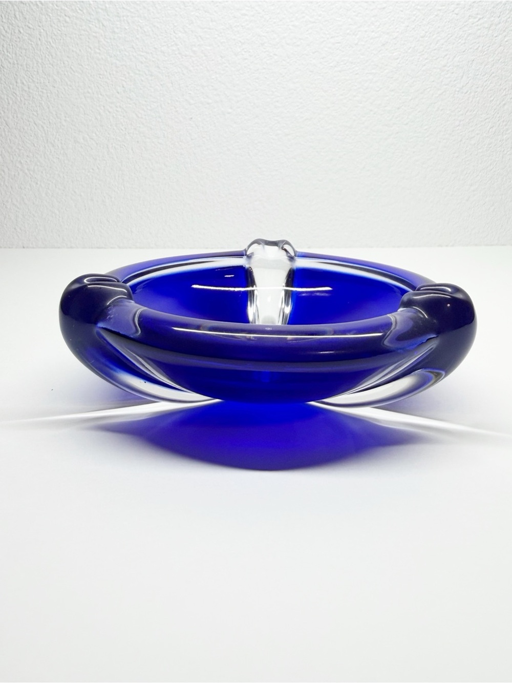 Vintage Hand Blown Glass MCM Cobalt Blue Ashtray - Picture 5 of 6